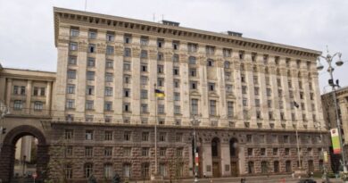 До 170 000 гривень: у Києві штрафуватимуть за балкони