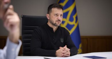 Сирський прозвітував Зеленському про успіхи ЗСУ на Курщині